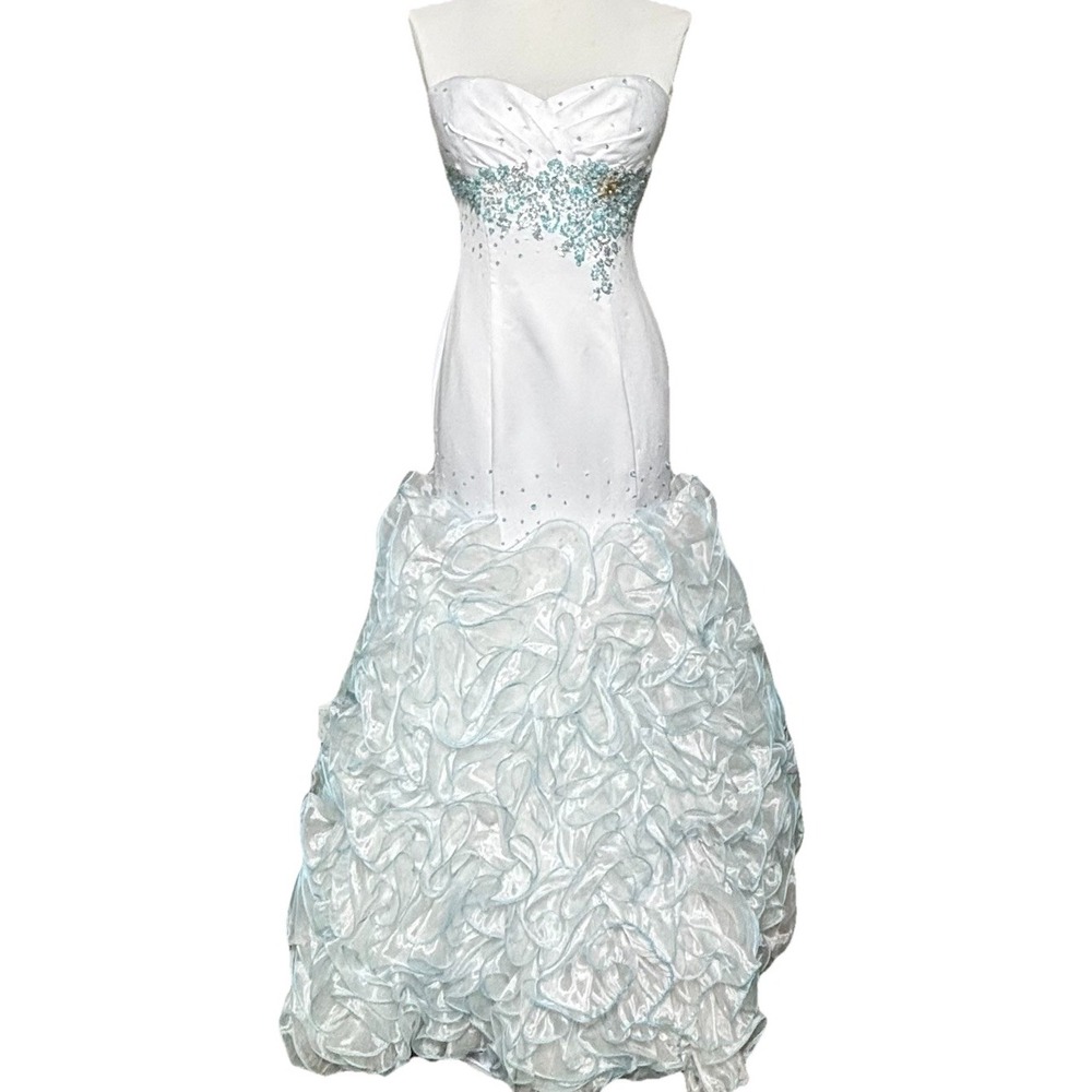 Mac Duggal Sz 6 White‎ Silk Blue Beaded  Ruffle Princess Gown Formal Prom Dress